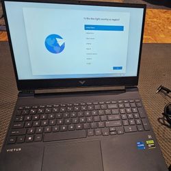 Gaming Laptop HP Victus i5 RTX 3050 6gb