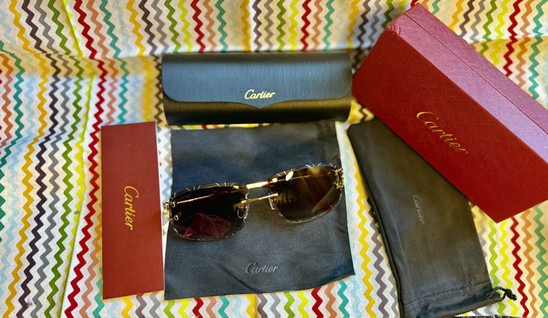 CARTIER MOUSTIQUE DIAMOND CUT Brown and Gold Sunglasses