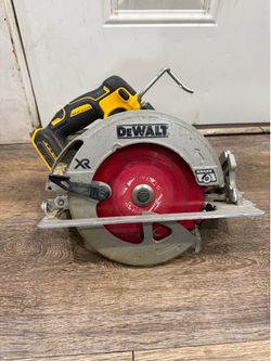 DeWalt Skil saw