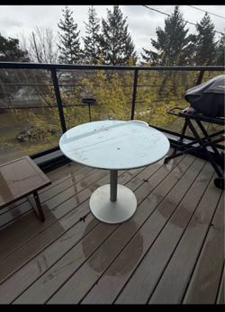 Patio table