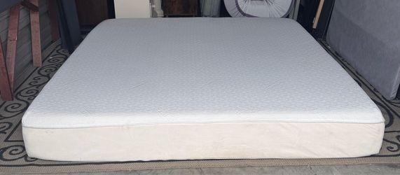 Tempura-Pedic King Size Mattress