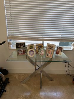 Console Table / Consola