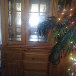 Beautiful Antique China Hutch