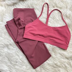 Lululemon Wonder Train Leggings 