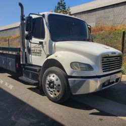 2013 Freightliner Tow Truck
