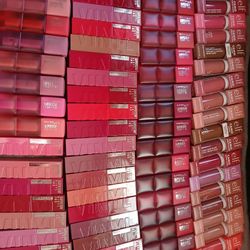 Labiales Mate 24HRS 