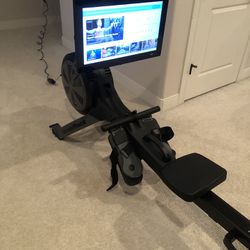 Nordictrack RW900 Row Machine With Large Screen