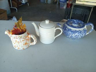Decorative Pots $5 Ea