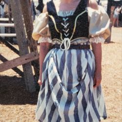Renaissance Faire Costume, Women's Sizes 8 To 12
