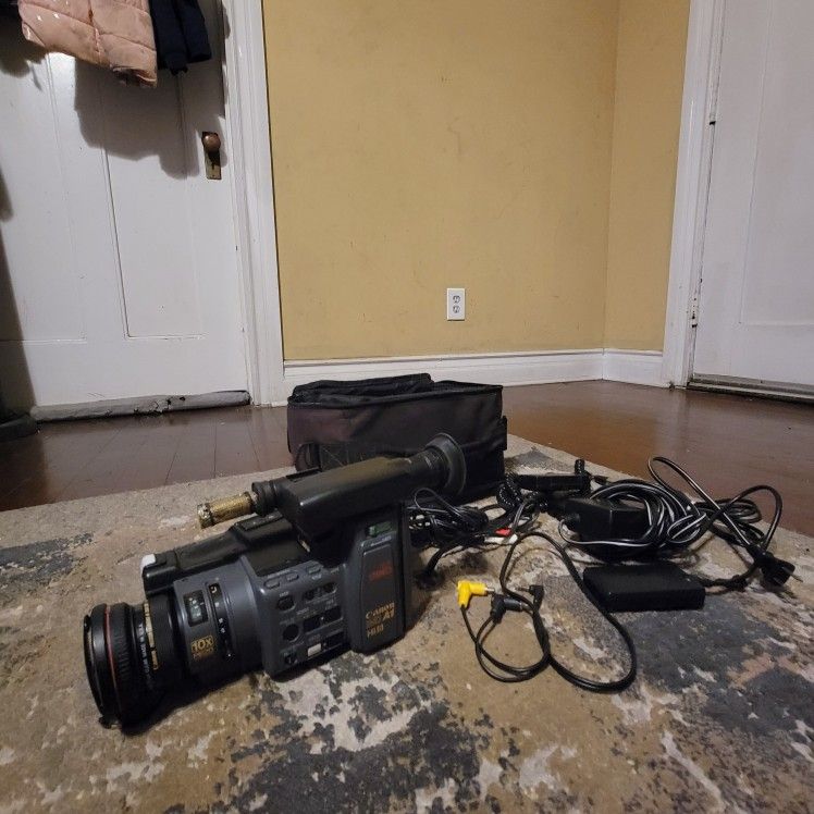 Canon A1 Digital 8mm Video Camera Camcorder Hi8 Canovision With Charger Batteries & Case Accessories From 1989