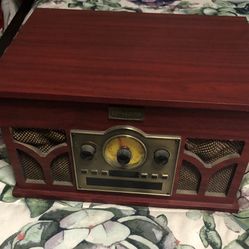 Art & Sound Retro 6 Entertainment System