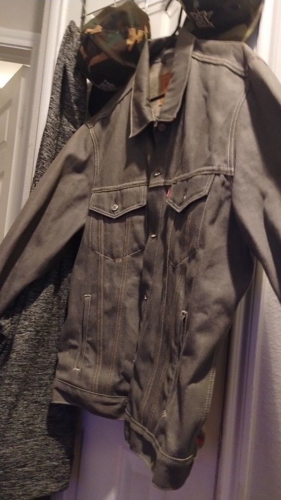Levi Jacket 