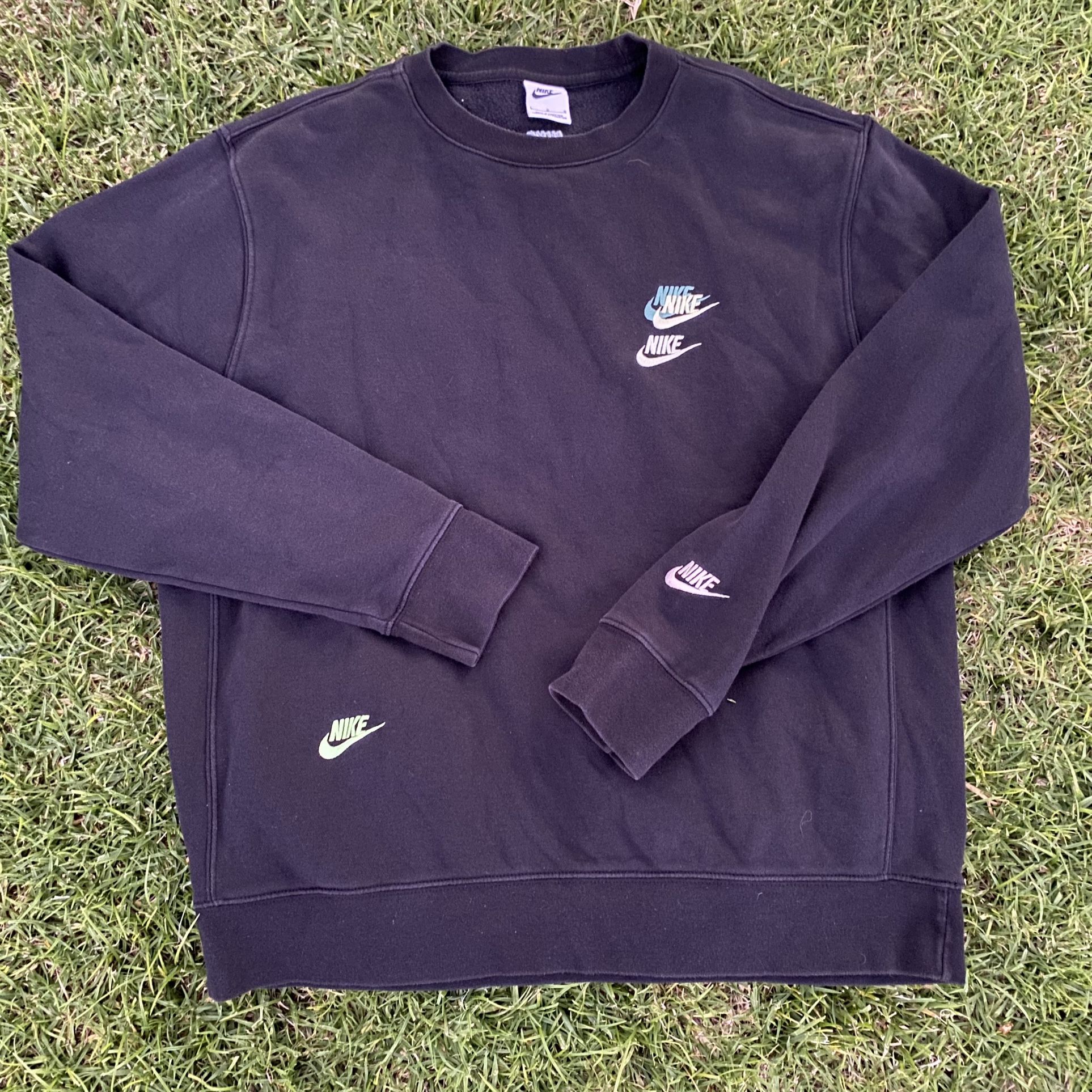 Vintage Nike Triple Multicolor Swoosh Logo Sweatshirt Crewneck Black LARGE