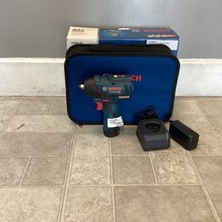 Bosch PS82-02 12 Volt Impact Wrench With Battery And Charger 
