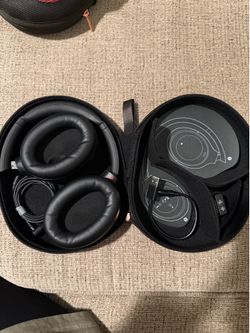 Sony WH-1000XM4 wireless premium noise canceling headphones