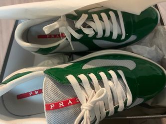 Prada size 10