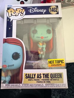 Sally As The Queen Hot Topic Exclusive Funko