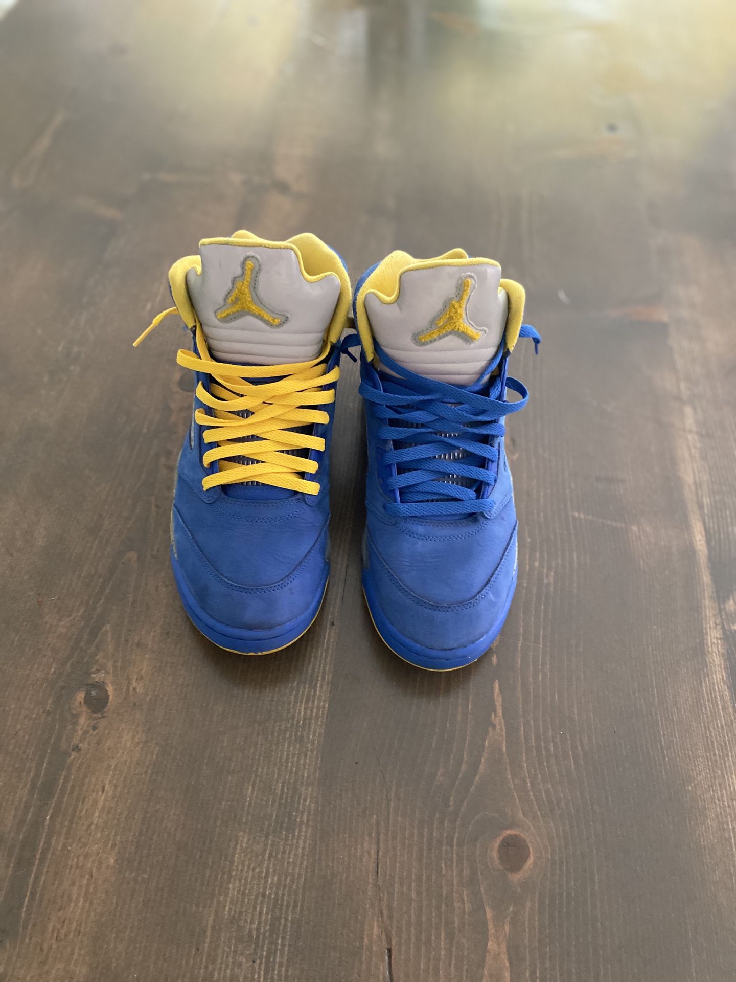 Jordan 5 laney sz 11