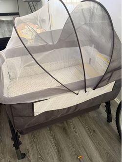 Baby bassinet