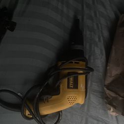 Dewalt Corded Drywall Screw gun 