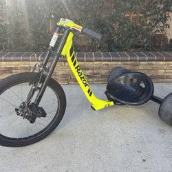 Razor DXT Drift Trike