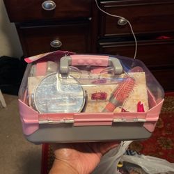 Little Girl Play Beauty Set