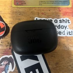 JBL Bluetooth Headphones 