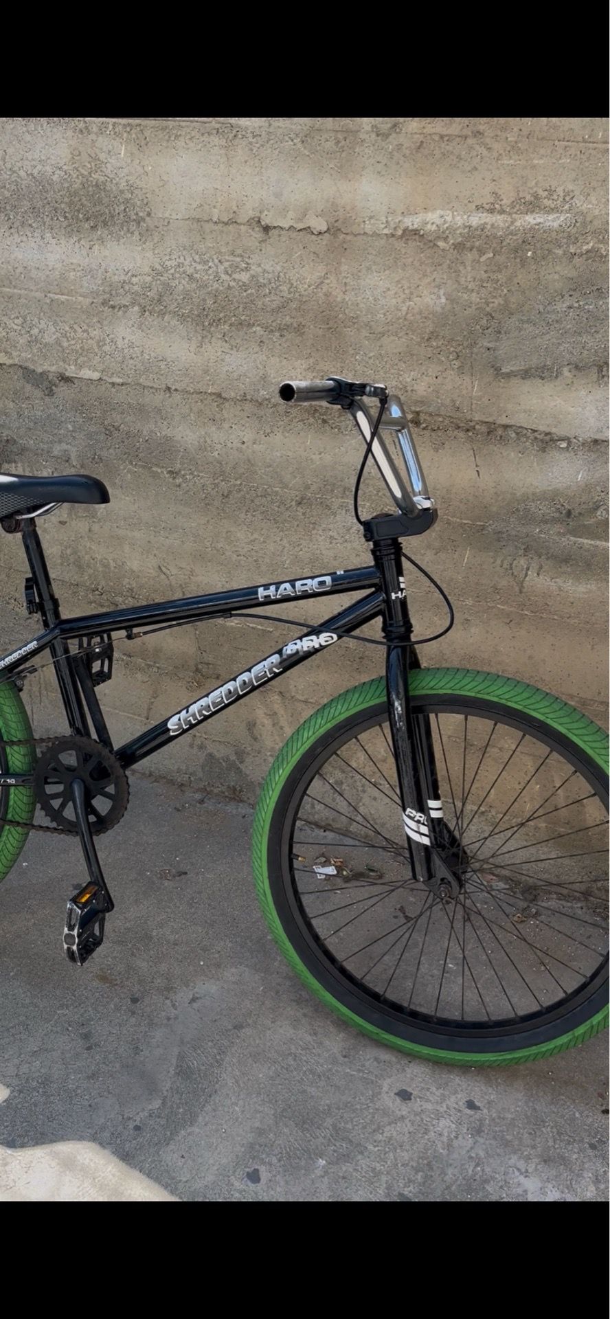 E-bike and bicycle