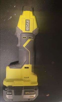 RYOBI 18V ONE+ PEX Tubing Clamp Tool (Model P660)
