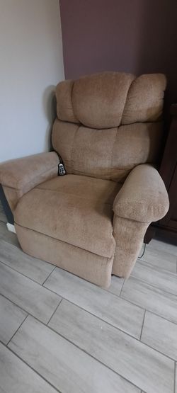 Recliner - Assist Chair