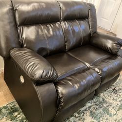 Living room Set (electric/leather) 