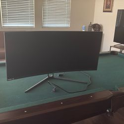 35-inch Curved  Ultra Wide Gaming Monitor