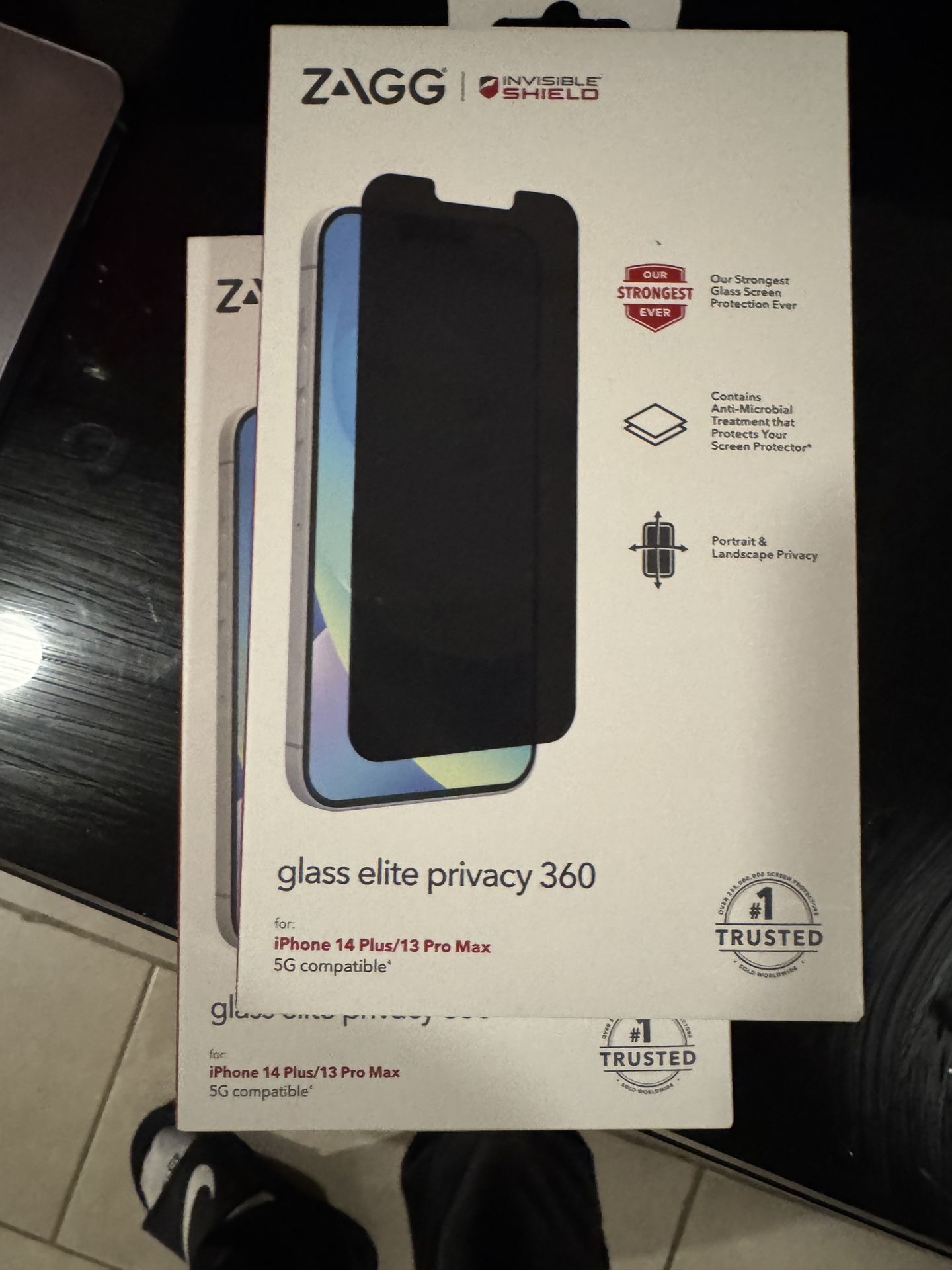 14 Plus/ 13 Pro Max ZAGG SCREEN PROTECTOR (PRIVACY)