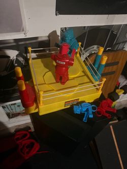 Vintage Rock ’Em Sock ’Em Robots – Marx – Red Rocker & Blue Bomber + Extras