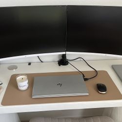 27 Inch Curved Monitors (Set)