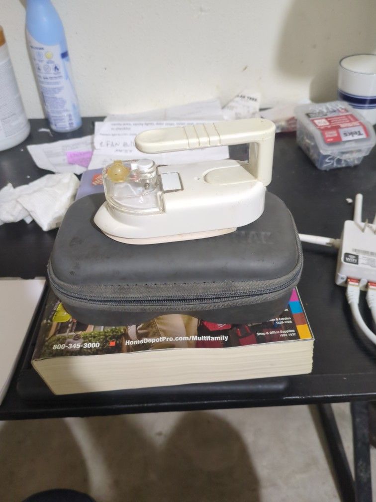 Travel Iron