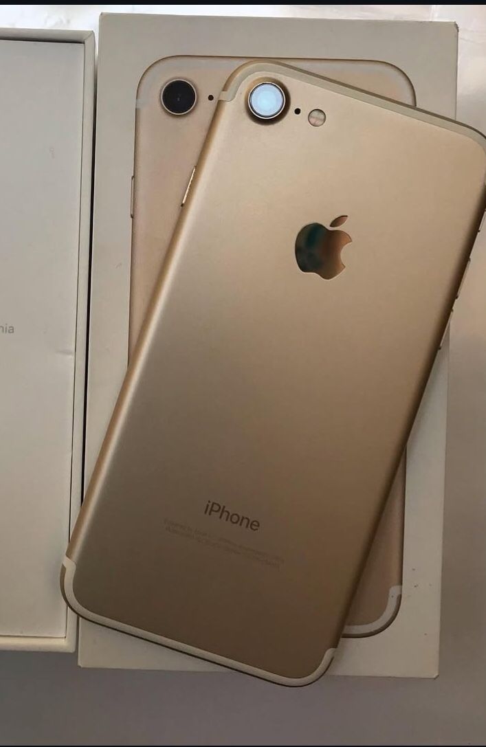 iPhone 7 Unlocked With Warranty