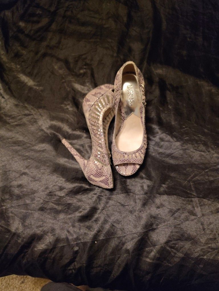 Michael Kors Size 6m Snakeskin 