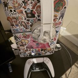 PS5w/ Turtle Beach Headset