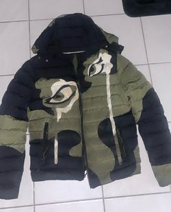 ROKU MADE PUFFER JAKET