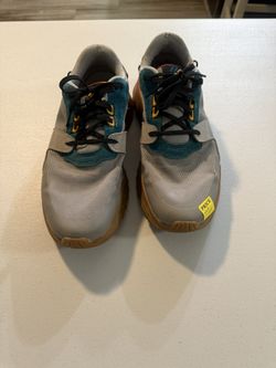 Men  Columbia Size 8