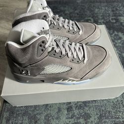Jordan 5 Wolf Gray Size 10.5 