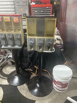Plastic triple vending machine