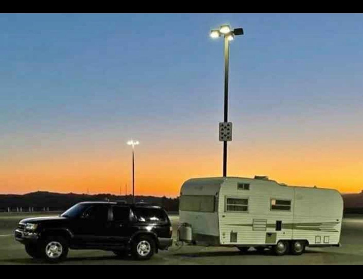 1975 Vintage Roadrunner Trailer