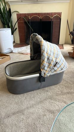 Huge Baby Gear Bundle – Graco Bassinet/Swing, Activity Gym, Carrier + More