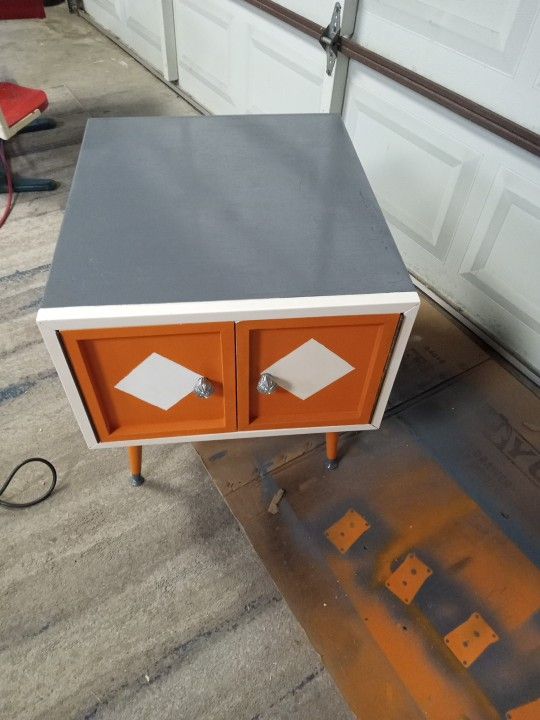 End Table...Vinyl Cabinet