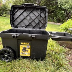 Dewalt Tool Box 