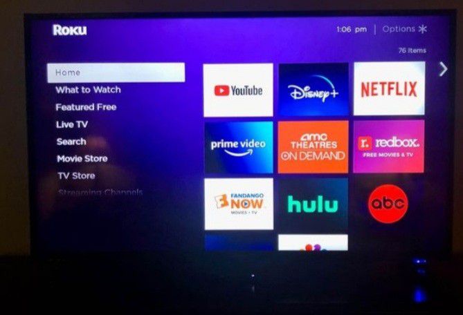 Phillips 32 Inch 1080p TV With Roku Stick