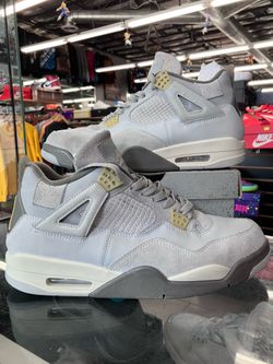 Air Jordan 4 Retro SE Craft Photon Dust