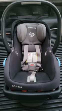 Uppababy mesa carseat black